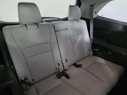 Used 2022 Honda Pilot Elite image 34