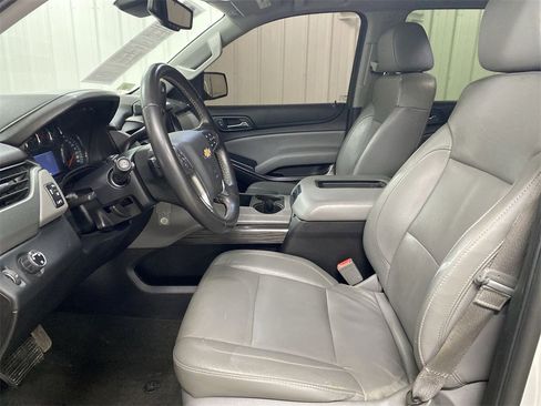 Used 2015 Chevrolet Tahoe LT image 11