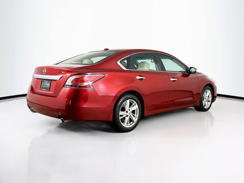Used 2015 Nissan Altima 2.5 SL w/ Technology Package image 9