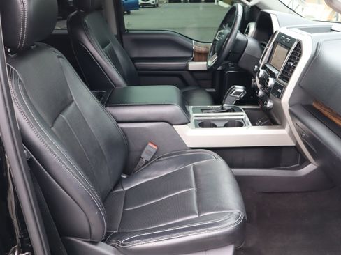 Used 2018 Ford F150 Lariat w/ Equipment Group 502A Luxury image 38