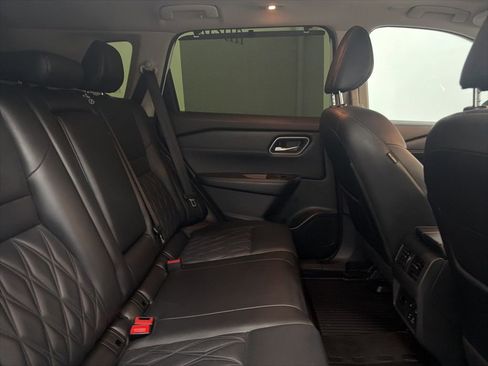 Used 2023 Nissan Rogue Platinum w/ Platinum Premium Package image 29