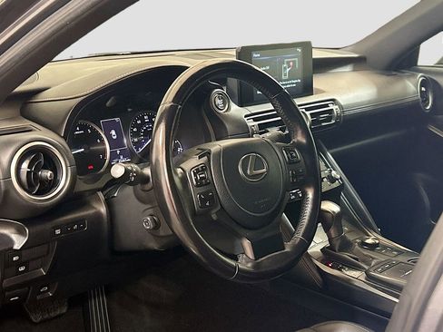 Used 2022 Lexus IS 300 w/ Premium Package RWD image 7