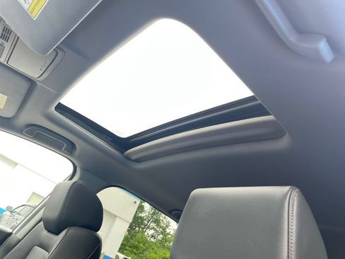 Used 2018 Honda CR-V EX-L image 16
