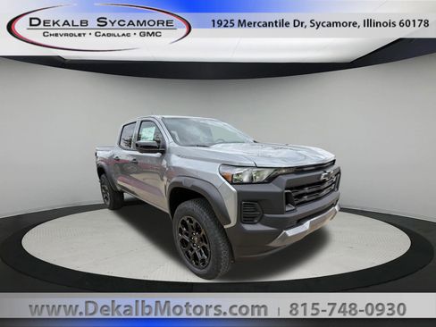 New 2026 Chevrolet Colorado Trail Boss AWD/4WD image 1