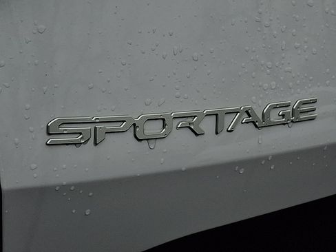 New 2026 Kia Sportage EX FWD image 14