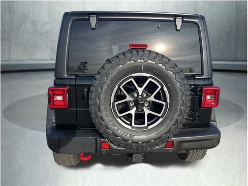 New 2026 Jeep Wrangler Unlimited Rubicon w/ Safety Group image 4
