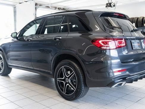 Used 2022 Mercedes-Benz GLC 300 4MATIC image 4