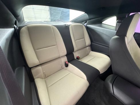 Used 2015 Chevrolet Camaro SS RWD image 41