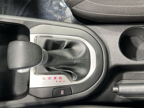 Used 2023 Kia Forte LXS image 19