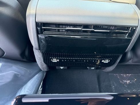 New 2026 Jeep Grand Wagoneer Summit AWD/4WD image 25