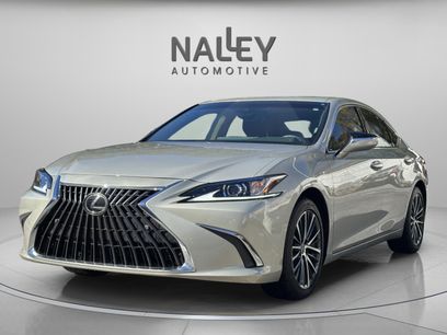 Used 2025 Lexus ES 300h w/ Premium Package
