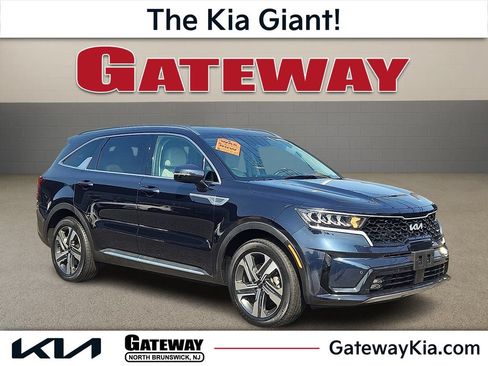 Certified 2023 Kia Sorento EX AWD/4WD image 1