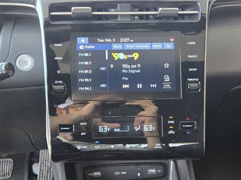 Used 2022 Hyundai Santa Cruz SEL Premium image 22