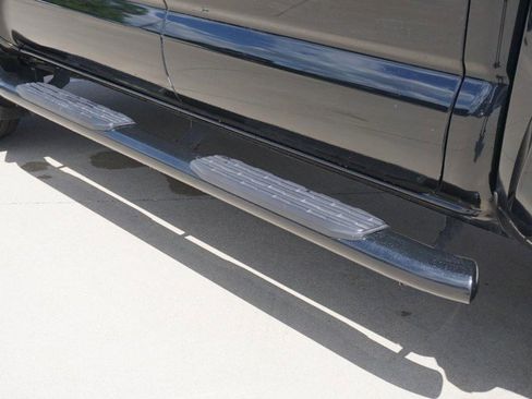 Used 2021 Toyota Tacoma Limited AWD/4WD image 16