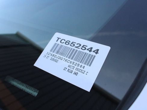 Used 2019 Dodge Durango GT AWD/4WD image 39