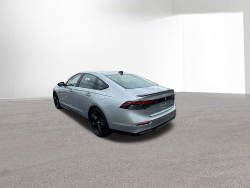 Used 2023 Honda Accord Sport image 14