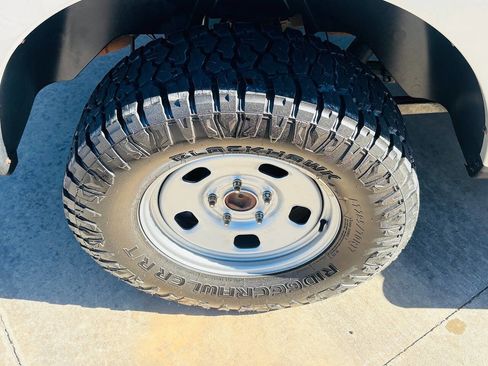 Used 2015 RAM 1500 Express image 8