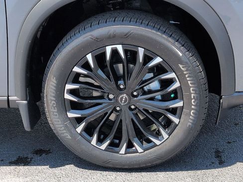 New 2026 Nissan Rogue SV FWD image 10