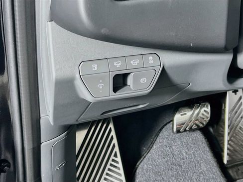 New 2026 Kia EV9 GT-Line AWD/4WD image 10