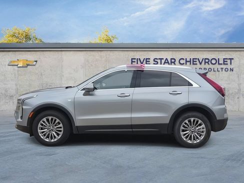 Used 2025 Cadillac XT4 Premium Luxury FWD image 5
