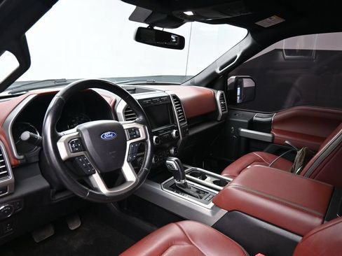 Used 2019 Ford F150 Platinum w/ Technology Package AWD/4WD image 23