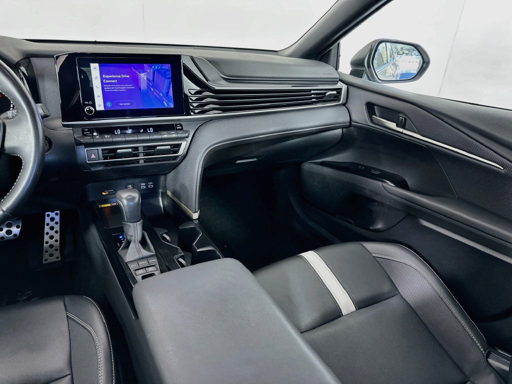 Certified 2025 Toyota Camry SE FWD image 23