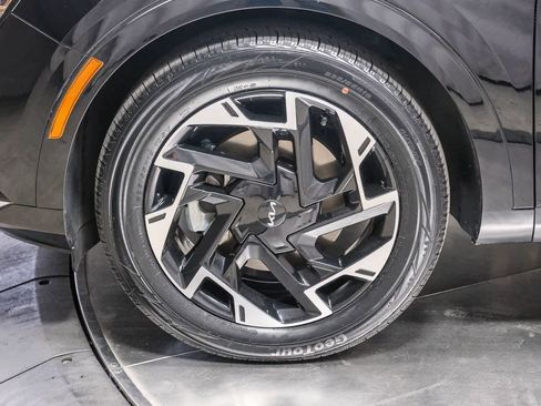 Used 2023 Kia Sportage SX FWD image 9