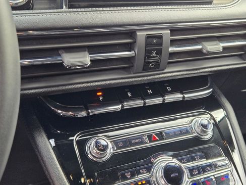 Certified 2022 Lincoln Corsair AWD w/ Equipment Group 101A image 25