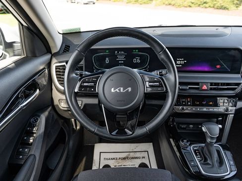 Used 2026 Kia Seltos S FWD image 22