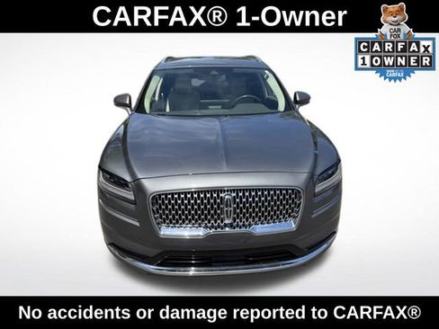 Used 2023 Lincoln Nautilus AWD image 2
