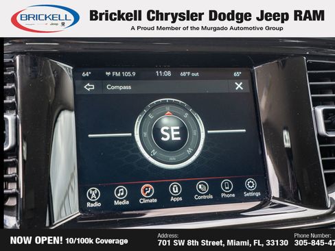 Used 2022 Dodge Durango SXT image 35