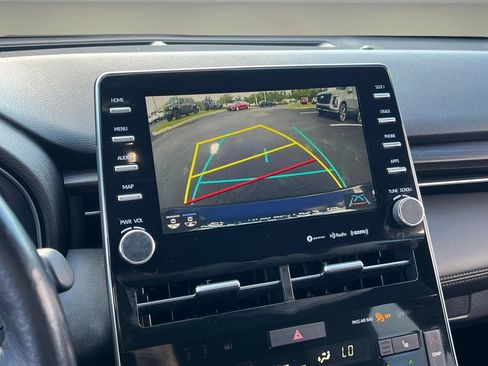 Certified 2019 Toyota Avalon XLE FWD image 23