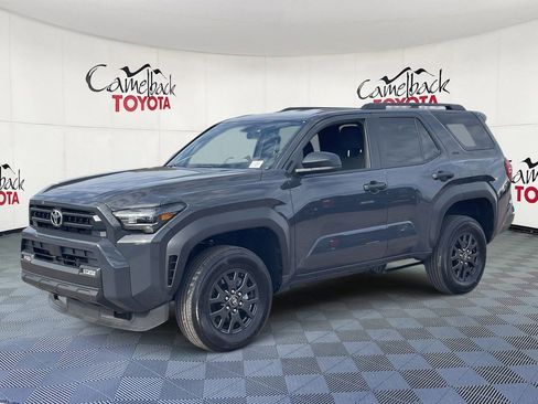 New 2026 Toyota 4Runner SR5 AWD/4WD image 2