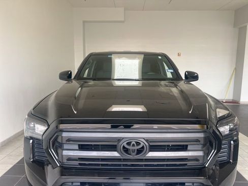 Used 2024 Toyota Tacoma SR5 image 3