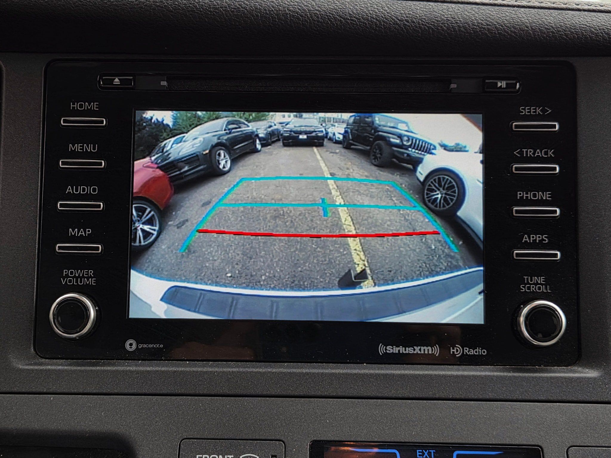 Used 2020 Toyota Sienna XLE FWD image 20