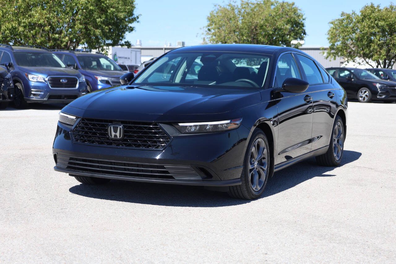 Used 2024 Honda Accord EX image 6