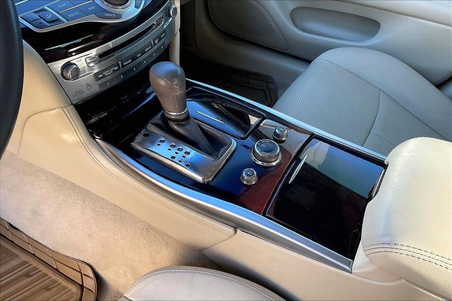 Used 2012 INFINITI M37 w/ Premium Pkg RWD image 15