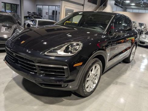 Used 2020 Porsche Cayenne AWD/4WD image 3