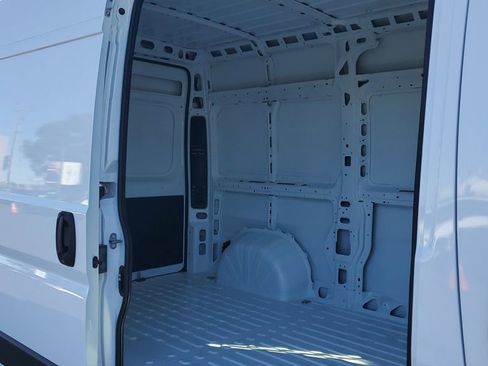 New 2026 RAM ProMaster 2500 image 13