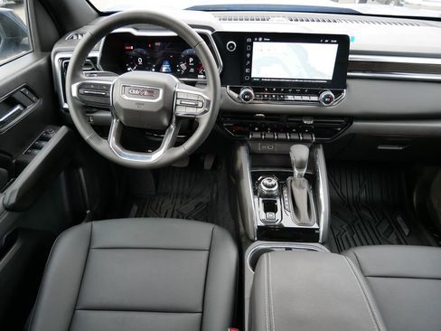 Used 2025 GMC Canyon Elevation w/ Convenience Package image 14