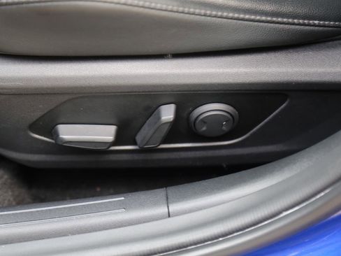 Used 2024 Hyundai Elantra Limited image 23