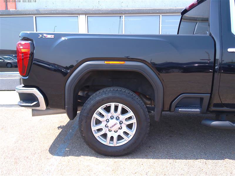Used 2022 GMC Sierra 2500 SLT AWD/4WD image 4