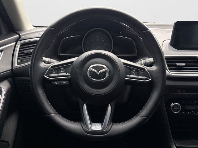 Used 2017 MAZDA MAZDA3 Touring FWD image 12