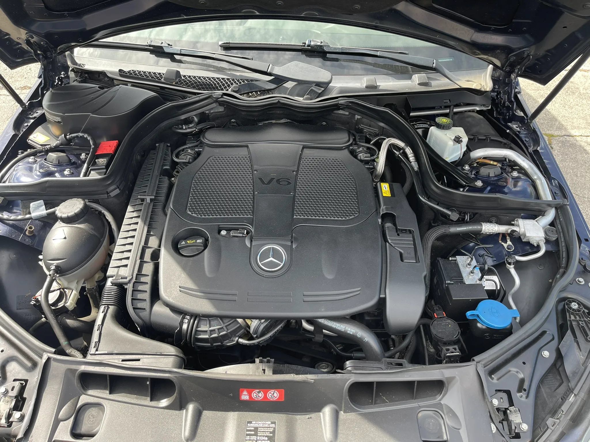 Used 2014 Mercedes-Benz C 300 4MATIC Sedan w/ Multimedia Package image 19