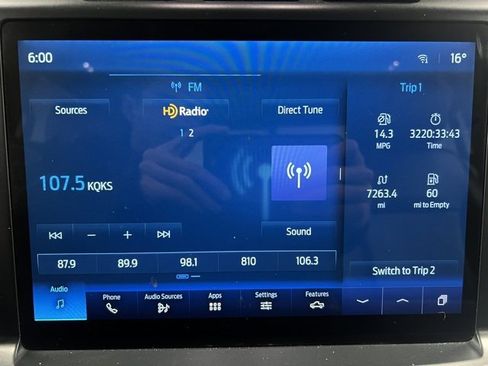 Used 2022 Ford F150 Lariat image 33