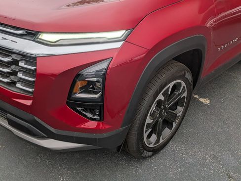New 2026 Chevrolet Equinox LT w/ Safety and Technology Package FWD image 10