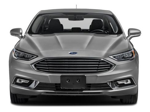 Used 2017 Ford Fusion Energi SE image 4