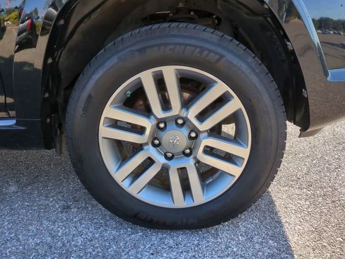 Used 2012 Toyota 4Runner Limited image 11