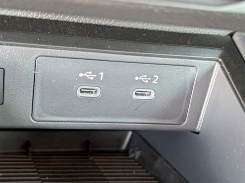 New 2026 Nissan Kicks SV image 13