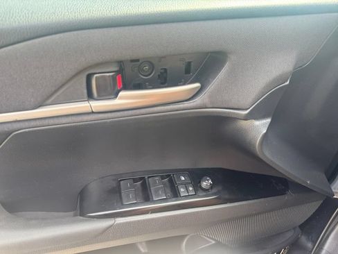 Used 2025 Toyota Camry LE FWD image 17
